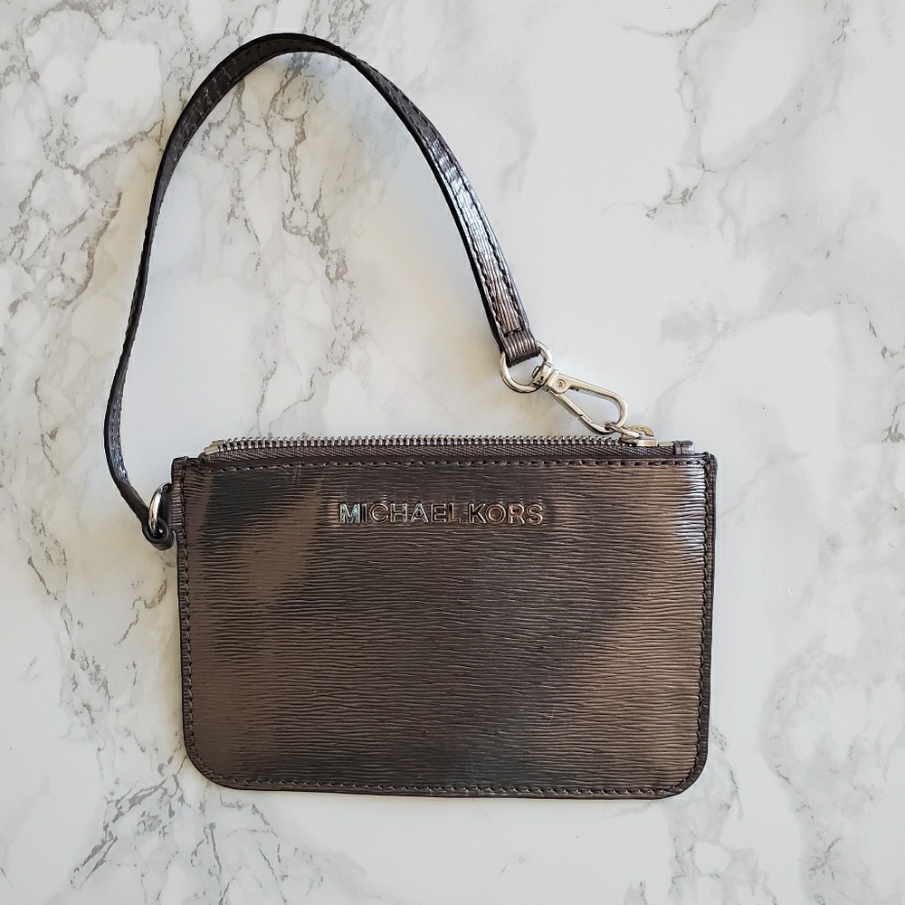 Michael Kors leather wristlet
